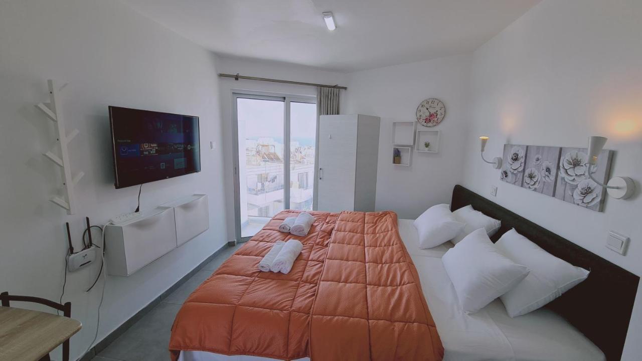 Stay Napa Living Studios Ayia Napa Esterno foto