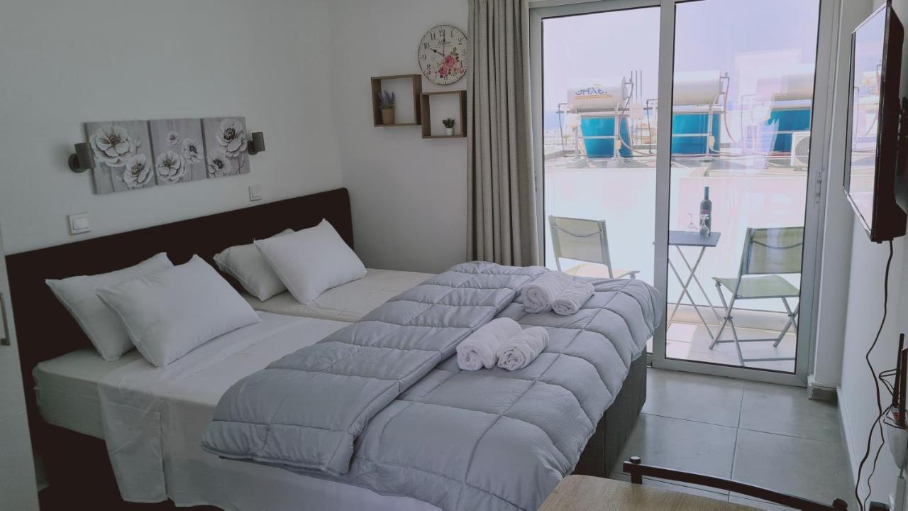 Stay Napa Living Studios Ayia Napa Esterno foto
