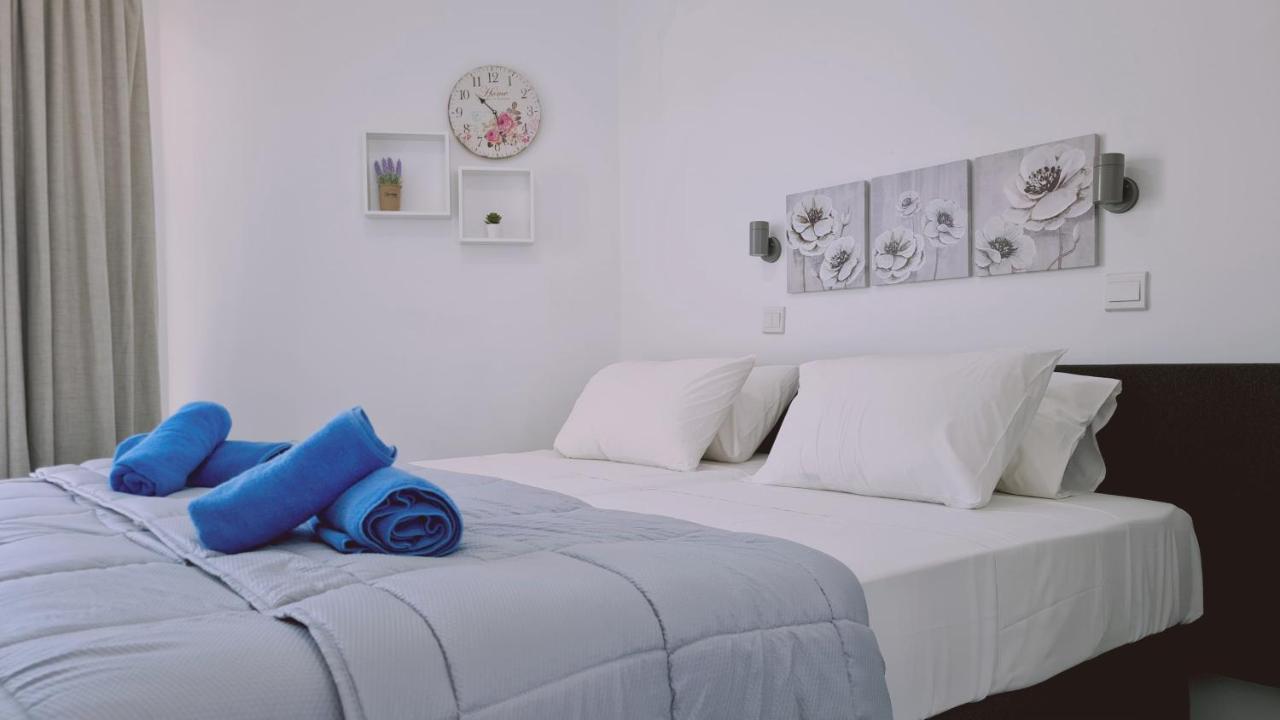 Stay Napa Living Studios Ayia Napa Esterno foto