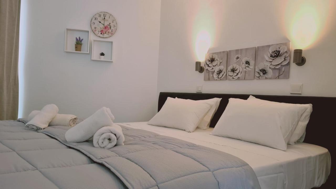 Stay Napa Living Studios Ayia Napa Esterno foto