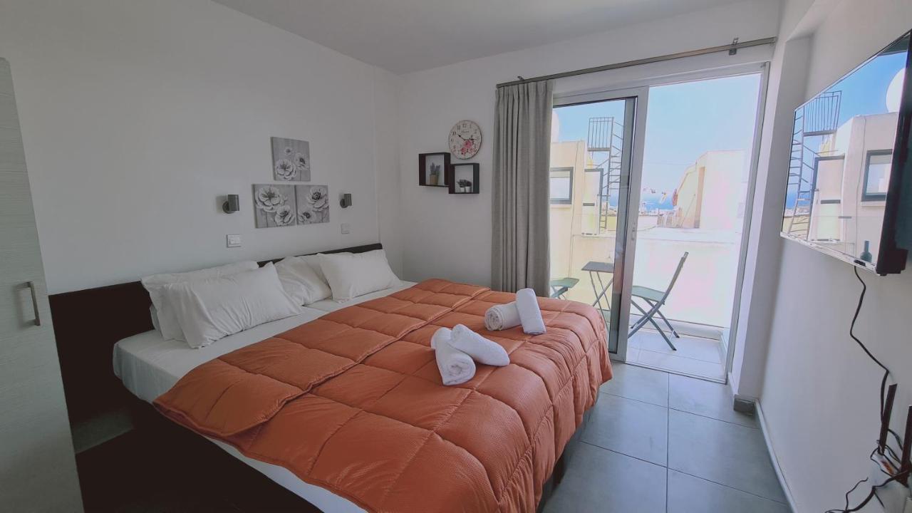 Stay Napa Living Studios Ayia Napa Esterno foto
